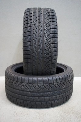 2x Pirelli P Zero Winter RSC RFT* 275 35 R19 100V M+S Winterreifen DOT20