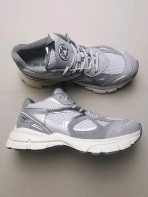 Axel Arigato Unisex UK 8 EU 42 Marathonläufer Neu mit Karton Ledermischung Dunkelgrau/Grau
