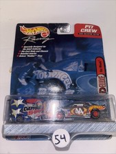 HOT WHEELS RACING PIT CREW 44 KYLE PETTY DAYTONA 500 FROM 2000