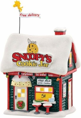 Department 56 Peanuts Village 4053567 Snoopy's Cookie Jar Rare BRAND NEW