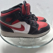 Nike Air Jordan 1 Mid Fire Red White Black Size 7 Youth Sizes 554725 079 Used