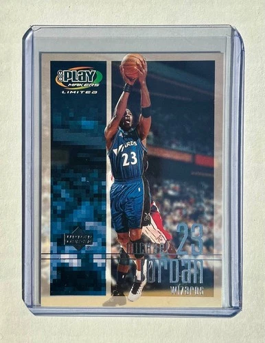 2001-02 Upper Deck UD Playmakers #98 Michael Jordan 1st Wizards HOF Rare Card!