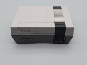 Nintendo NES Classic Edition Console Gaming System CLV-001 Gray