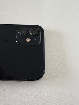 Apple iPhone 12 64 GB Black - Zustandskategorie: Sehr Gut Batterie: Neu