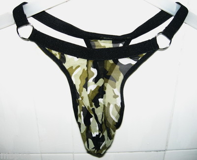 string camouflage homme