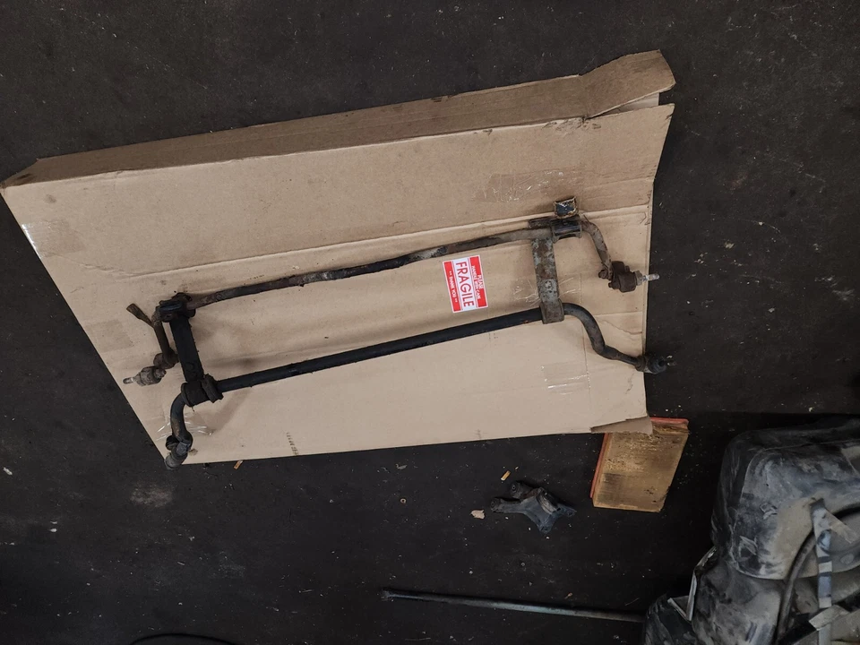 Porsche 944/924 1988 barras estabilizadoras delanteras y traseras y eslabones finales con soportes de montaje Foto 2 de 4