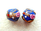 ANTIQUE 2 PCS  COBALT BLUE WEDDING CAKE GLASS TRADE BEADS  PINK & WHITE  FLOWERS — photo 2