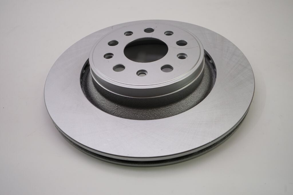 Maserati Ghibli Base brake pads rotors filters service kit 797