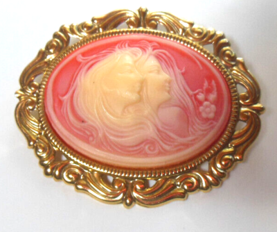 Double Face Pink Resin Cameo Brooch 2