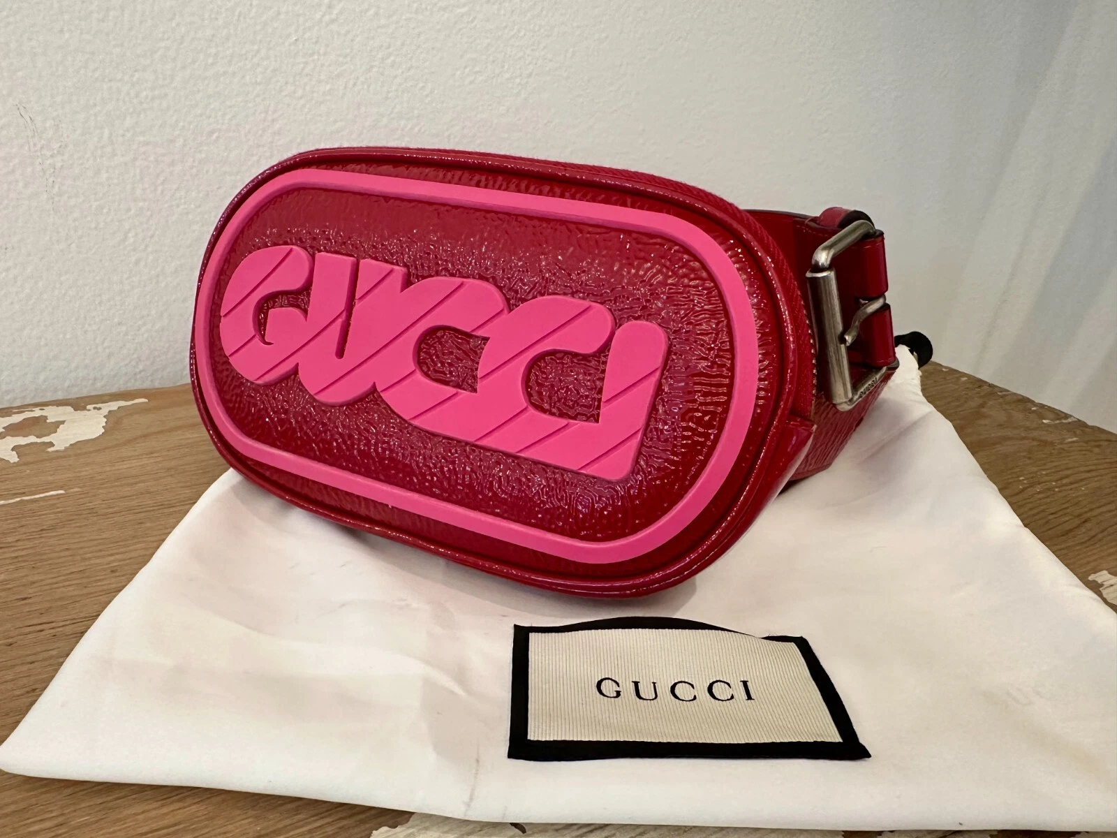 GUCCI Patent Rubber Game Patch LOGO Sac Taille 38/95 Hibiscus Rouge + Rose Limité !