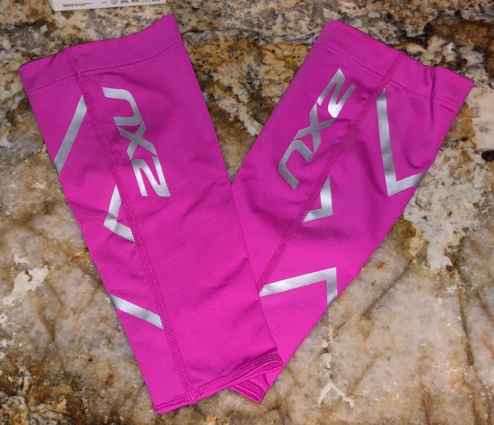 2XU Compression Calf Guards Pair Hyper Pink Silver Running NEW Mens Womens Sz L - Image 2 of 4