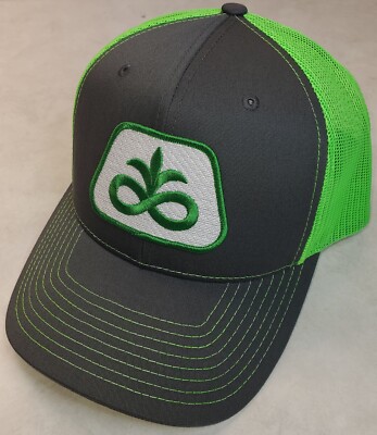 PIONEER SEED Patch on Richardson 112 Trucker Hat Snapback