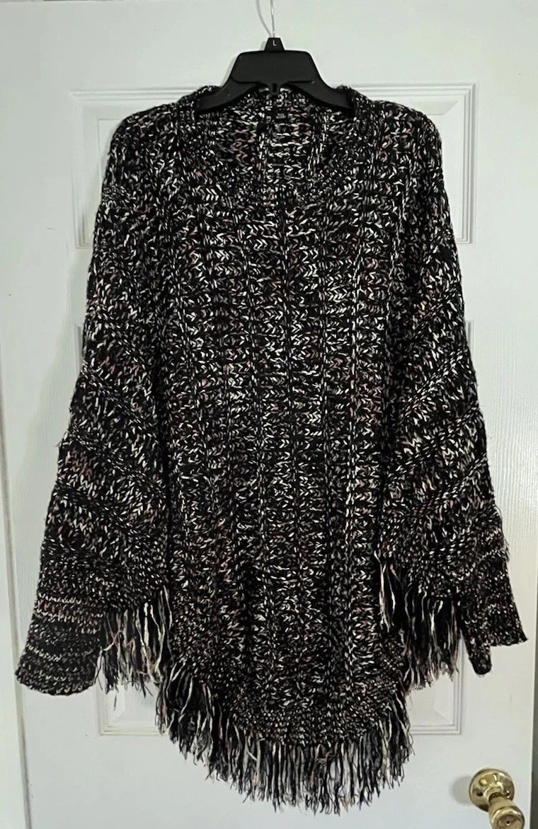 Ethyl Sweater Poncho With Sleeves Fringed Hem Black With Pink & Cream Flecks XL