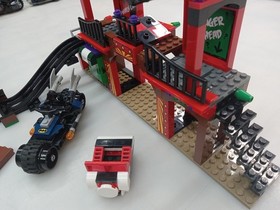 LEGO 6857 Full Rebuild (CLEAN & MINT) The Dynamic Duo Funhouse Escape NO FIGURES