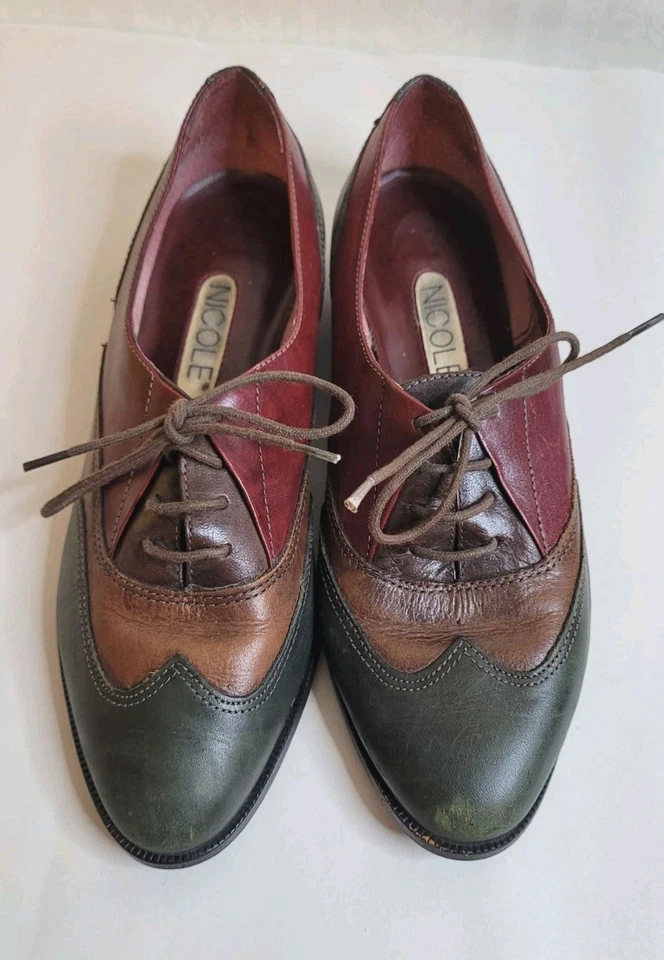 Mocasines de cuero Nicole vintage años 90 para mujer 7 clásicos Global Village Coffeehouse Foto 3 de 4