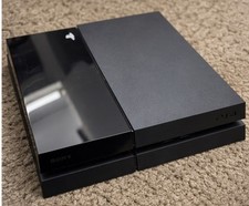 Sony PlayStation 4 (PS4) - 500GB - Jet Black Console, Controller & Wires - Good