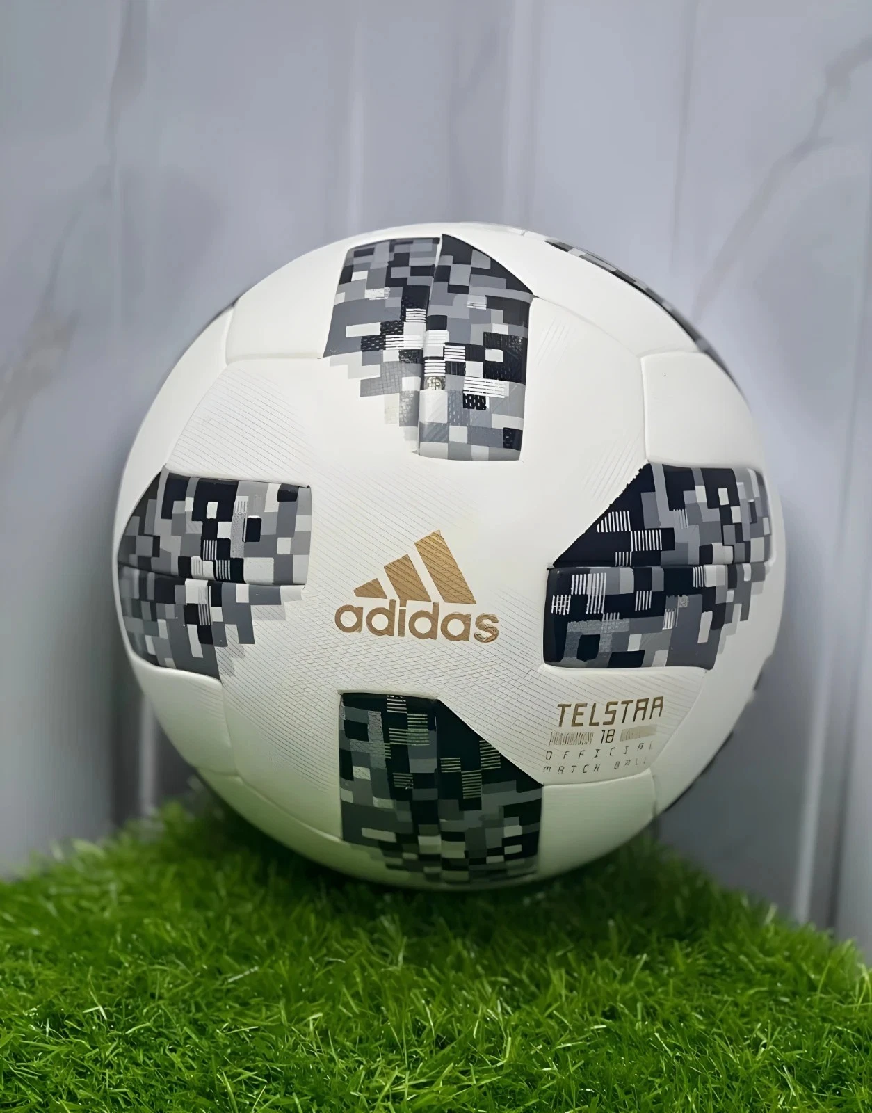 New Adidas FIFA World Cup Russia Telstar 18 Official Match Ball