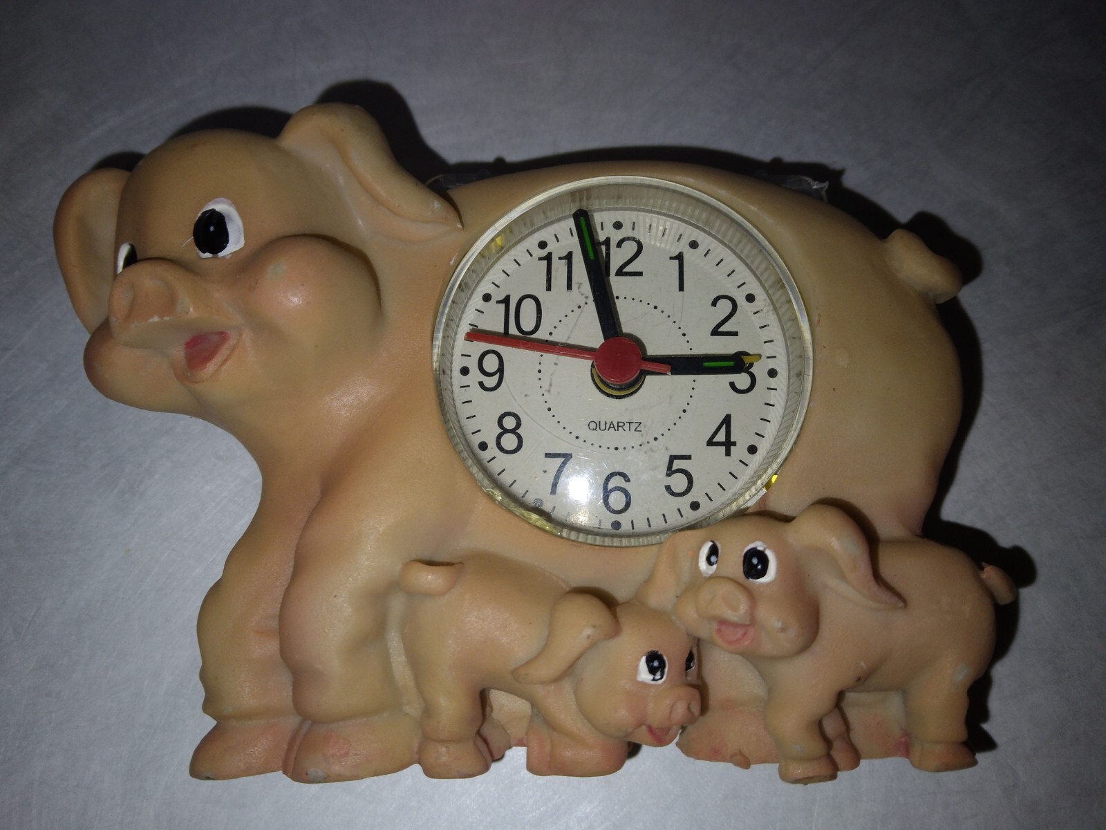 Small Standing Pig and Piglets Alarm Clock Resin Vintage VTG AA Quartz Movement