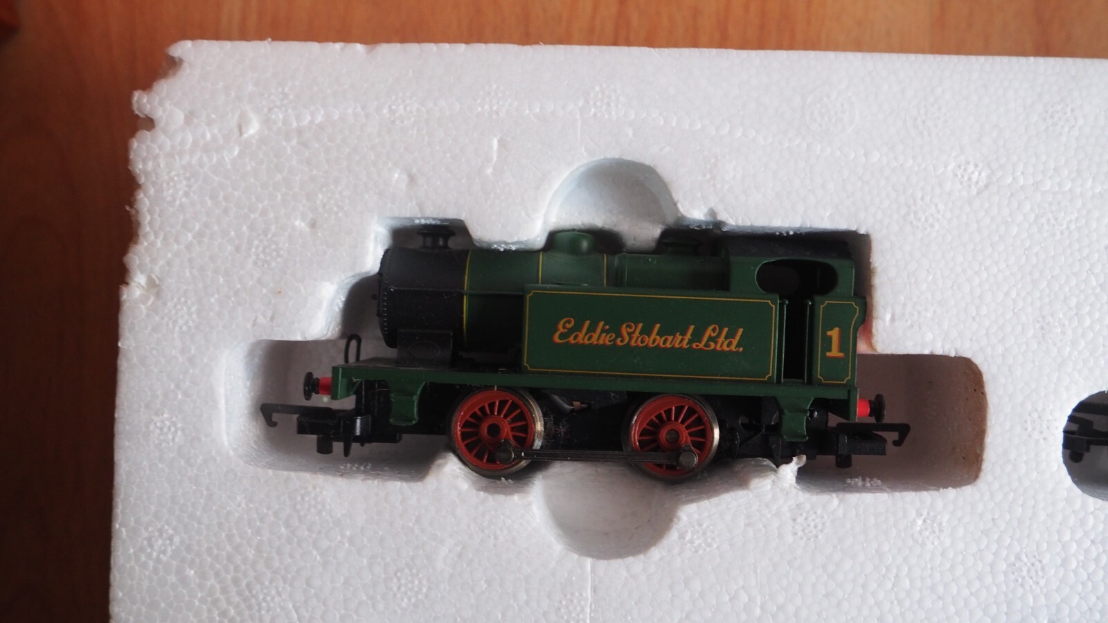 Hornby R1061 Eddie Stobart Hauler Train Set 00 Gauge Boxed eBay