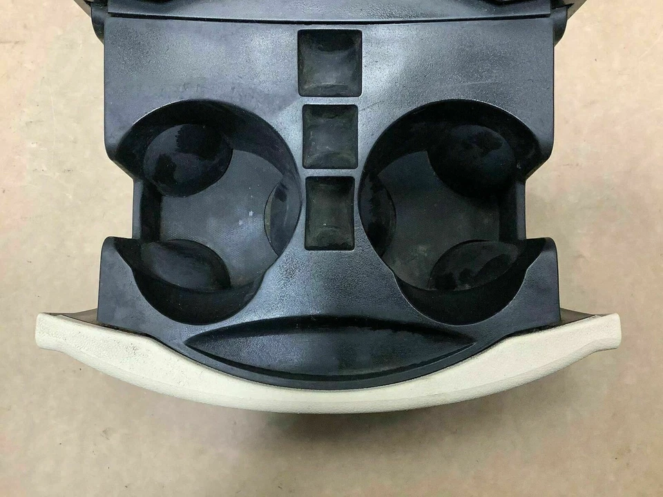 VOLKSWAGEN ROUTAN 2010 FRONT DASH DASHBOARD CENTER CUP HOLDER DRINK TRAY FACTORY - Image 2 of 4