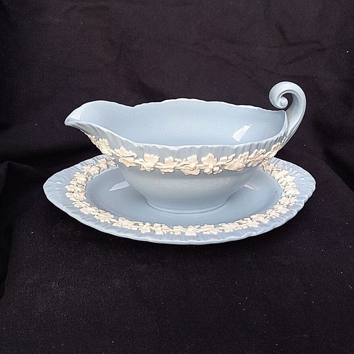 Wedgwood Crème Couleur Sur Lavender. Sauce Tureen. Fixe Support Coque Bord - Photo 2 sur 5