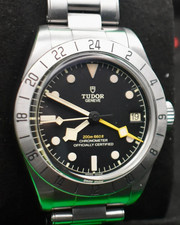 Наручные часы TUDOR Black Bay 79470