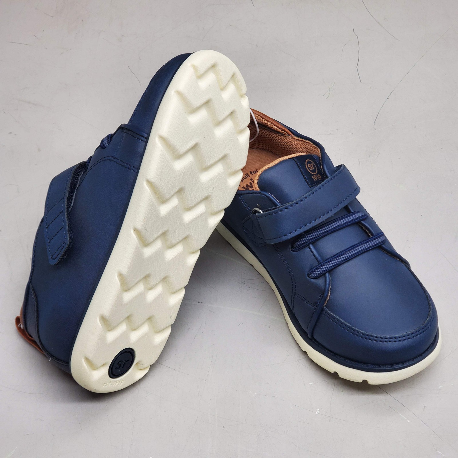 STRIDE RITE 360 Ethan Dress Sneaker Shoes Kids SZ 11M Navy KB009504