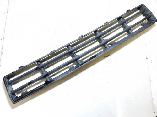 1j0853677d Stoßstangengrill vorne Mitte  Volkswagen Golf DE1062076-21