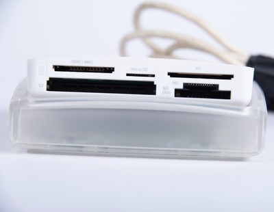 LEXAR MULTI-CARD 25-IN-1 USB 3.0 MEMORY CARD READER | eBay