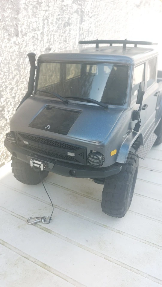 Axial Scx10 ii Umg10 6x6 Crawler Unimog - Photo 2/4