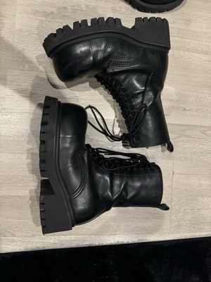 Balenciaga Stomper Bootie — купить недорого, цены