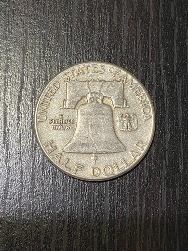 FRANKLIN HALF DOLLAR 1951 COIN - VF(Very Fine) with 90% Silver, 10% Copper - Picture 2 of 2