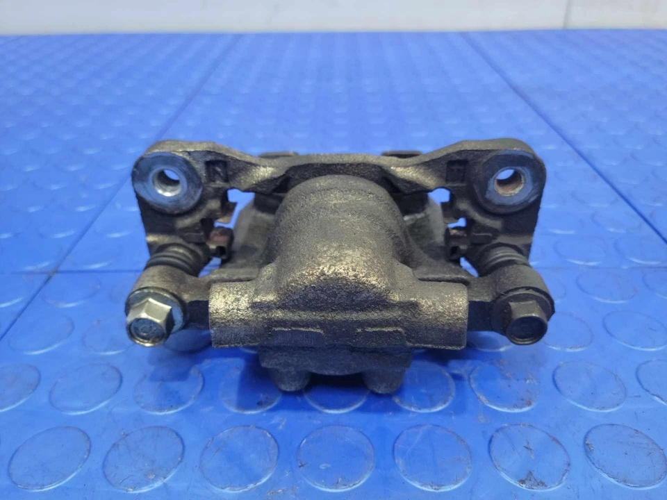 07-17 Jeep Compass Patriot Rear Brake Caliper Assembly Right Passenger Side OEM - Image 3 of 4