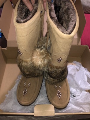 moccasin boots with fur