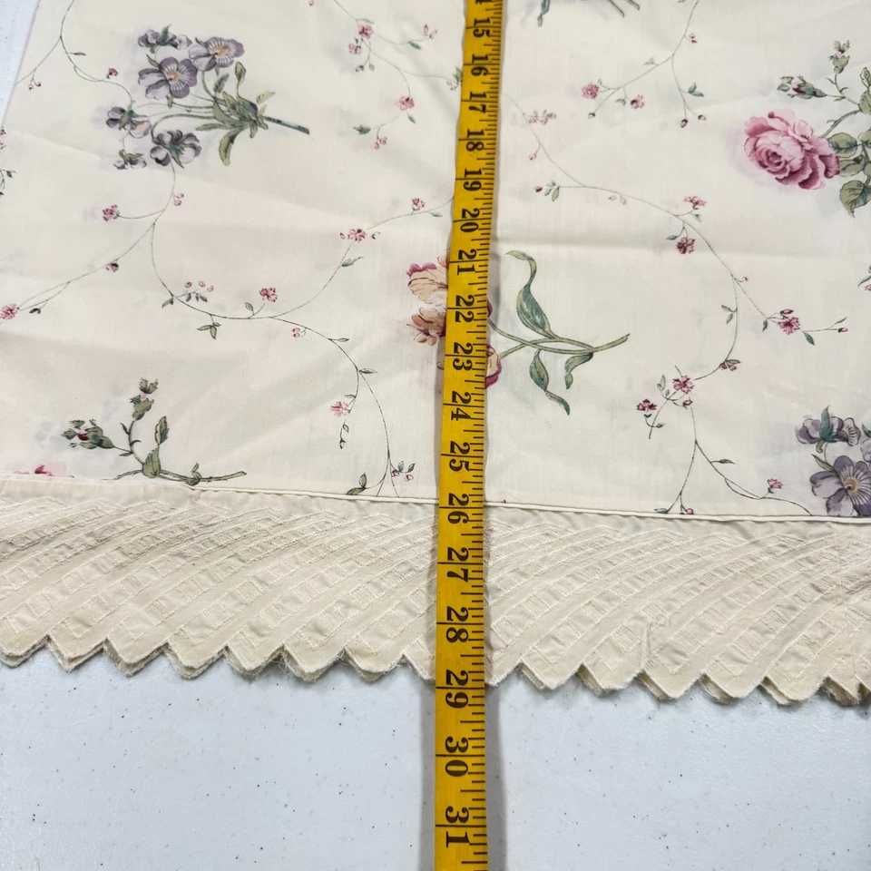 vintage martex pillowcase standard beige floral blend lace edge - Image 4 of 4