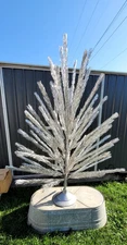 VTG Metal Tree Corp 6.5Ft Stainless Aluminum Christmas Tree