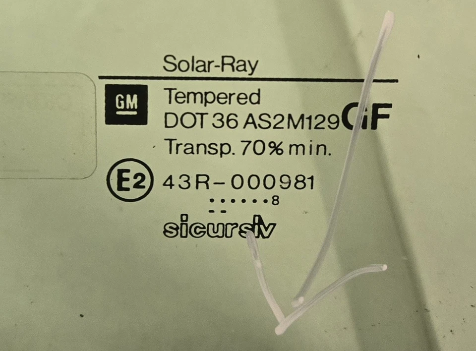 97-2001 CADILLAC CATERA DRIVER LEFT FRONT WINDOW DOOR GLASS OEM - Image 4 of 4