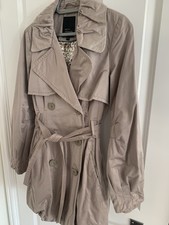 Women’s Betty Jackson Black Beige Size 10 Bubble-Hem Rain Coat