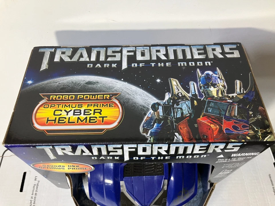 Hasbro Transformer Optimus Prime Talking Voice Changing Helmet Mask - Image 3 of 4
