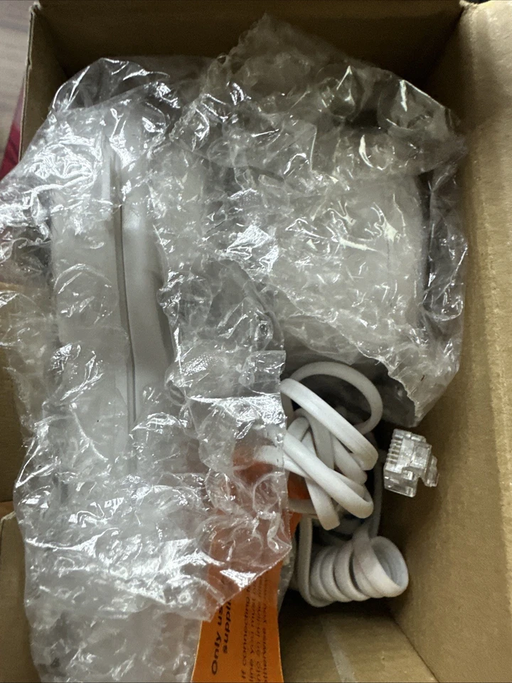 Binatone Telephone Spirit 111 Corded Telephone Opened But Never Used - Image 2 of 2