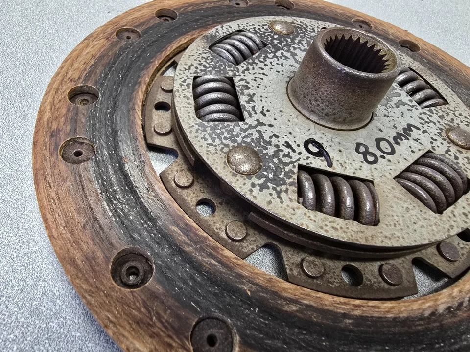 DISCO EMBRAGUE USADO ORIGINAL PORSCHE 356B S90 356C 912 FICHTEL & SACHS 200 mm #9 Foto 3 de 4