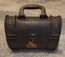 Vintage Wood Chest Purse Handbag w/Latch Closure Leaf Inlay Design UNIQUE