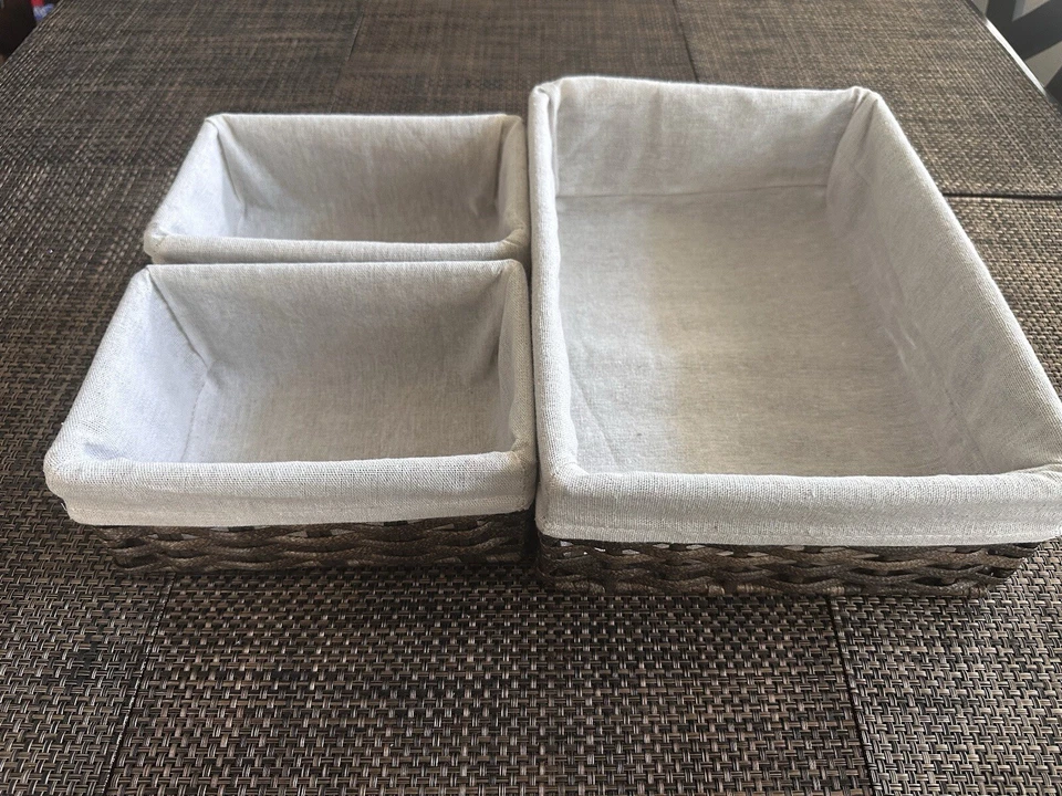 NWOT Set Of 3 Plastic Wicker Baskets With Removable Cloth Liners - Image 4 of 4