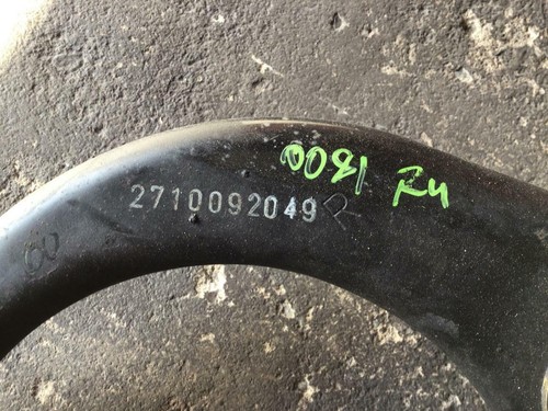 Toyota Hilux 2005 - 2015 SR SR5 GGN25R 4WD front upper control arm RH right - Picture 2 of 4