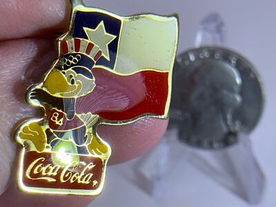 Olympic Memorabilia LA 1984 Flags Chile COCA-COLA Vintage Gold Tack Pin V-7416