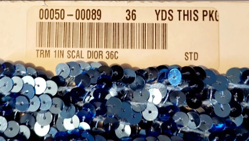 Disfraz festoneado 70+ yardas lentejuelas azul rosa púrpura baile concurso costura NUEVO Foto 2 de 4