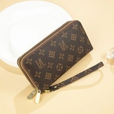 Louis Vuitton Cl mence Monogram Women's Wallet - Fuchsia