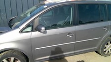 Porte avant et accessoires Volkswagen TOURAN
