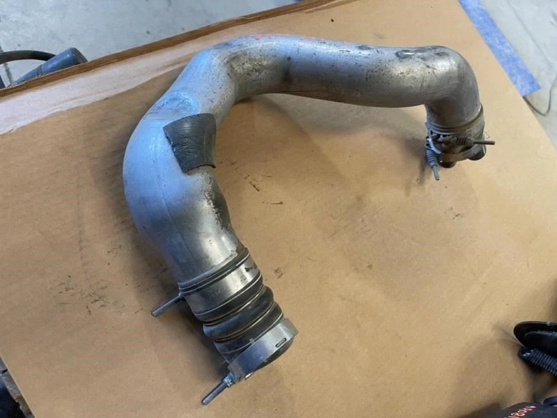 08 Ford F250 F350 Super Duty Usado Derecha OEM Fábrica Intercooler Tubo de Aire Tubo Foto 4 de 4