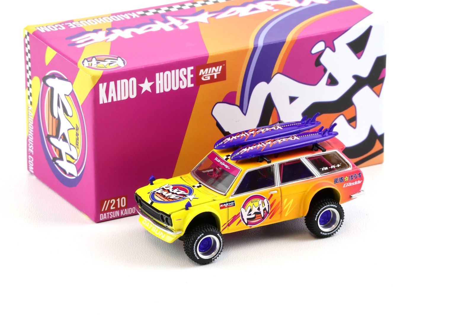 1:64 TSM Mini GT Kaido House Datsun KAIDO 510 Wagon 4x4 KAIDO ISLANDS V1
